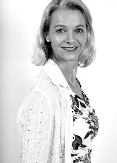 Johanna Johanna Macher-Kramberger, Dale Carnegie Austria